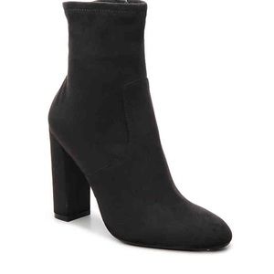 Steve Madden Brisk Bootie size 10